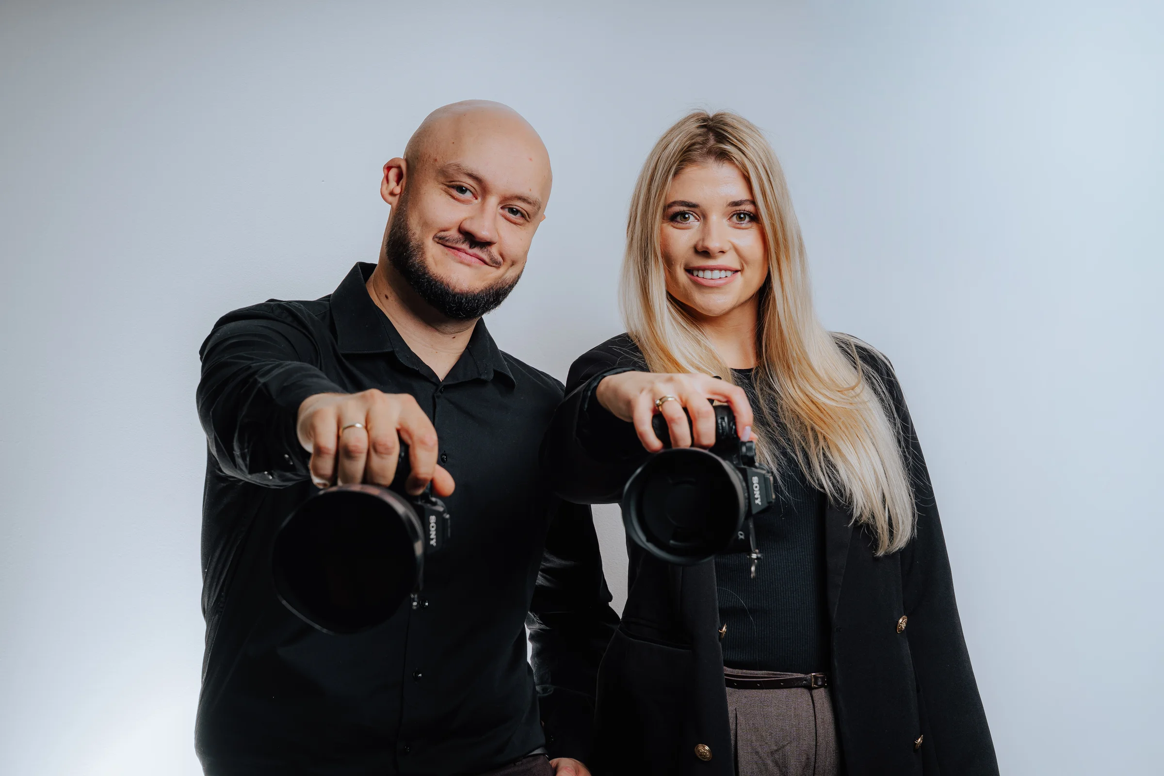 Zespół Fabryki Virali z kamerą