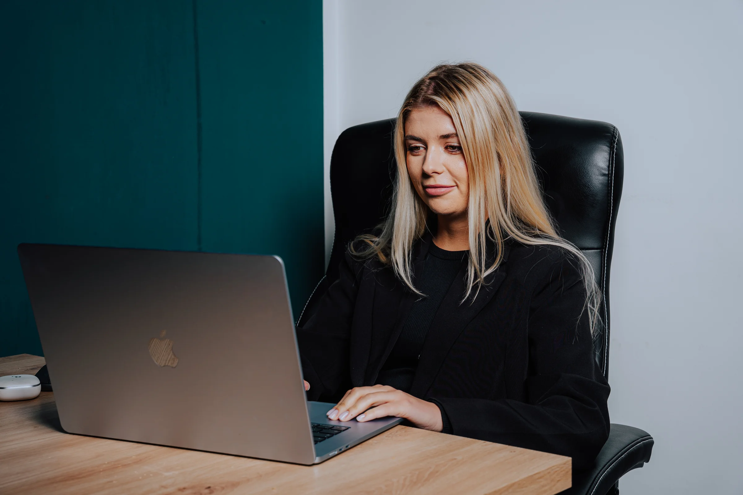 Natalia pracuje nad strategią